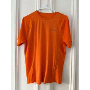 Patagonia men's Orange Short Sleeve Tee S